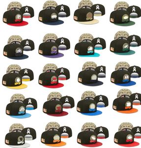 Salute al servizio Cappelli snapback Cappello da calcio Cappellini per squadre Snapbacks Mix regolabile Match Order Tutti i team Kingcaps Store Fashion dhgate Wear Comodo