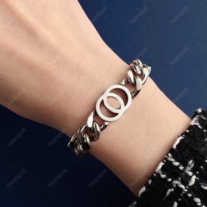 top popular Luxury Necklace Titanium Steel Bracelte Designer Simple Letter Pendants Necklaces Gold Love Bracelets Choker Silver Chain Jewelry 19cm 40cm 2023