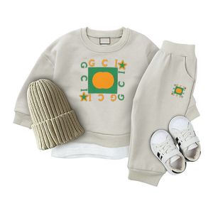 Barnkläder Set 3 färger Baby Toddler Boy T-shirt + Pants Kids Sportkläder Kläder Babys Autumn Children Sweater Suit Designer