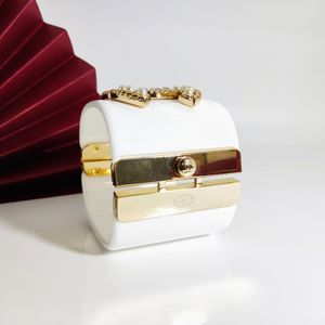 Designer bangle for woman Womens Wrist suitable 16 17 18 CM bangles Designer bracelet Luxury brand official replica 001