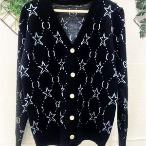 2022G Женский свитер вязаный дизайнер осень зимний кардиганы вязаные пластинки с двойной буквы с печатными свитерами.