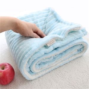 Blankets Swaddling minky cashmere fleece 2 layers born infant stripes receiving thermal kids quilt plush swaddle 221103