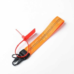 Halter Key Chain Fashion OffssYellow Industrial Strap Lanyard Keychain Luggage Nylon Pendant Unisex Brand Designer Carved Alloy Buckle GHP3