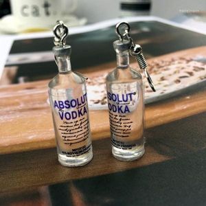 Kolczyki stadniskie kreatywne fajne wódka butelka zrzuca zabawny styl picia kreskówkowy przezroczysty dangle dla kobiet biżuteria dla dziewcząt