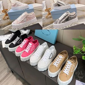 LM Triangle Logo Designer Casual обувь кроссовки для кроссовки с двойной колесной кроссовки Nylon Gabardine Sneaker Classic Canvas Platform Brand Fashion Stylist Trainers Solid 38um#