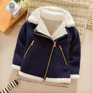 2022 Winter Casual Children 's Boys의 두꺼운 재킷 어린이 플러시 모직 따뜻한 재킷 상단 새로운 한국 패션 옷깃 아기 양고기 머리 코트