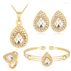 Серьги ожерелья устанавливают женские подвески открытого кольца браслет хрустальная вода свадебные свадебные украшения десять