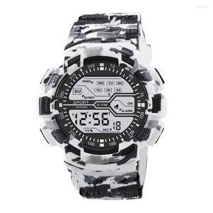 Relógios de pulso simples e elegante moda à prova d'água masculino LCD Digital Stopwatch Data de borracha Sport Wrist Watch Creative Presente Relvoj