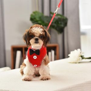 Hundhalsar Pet Harness Leash Bekv￤m kattdragning med b￥gen Knut justerbar kattunge Vest Leashes Supplies