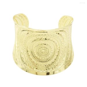 Bangle Bohemian exclusiva de braçadeira exclusiva punk esculpida flor grande braça de manguito aberto homens homens charmosas jóias ciganas