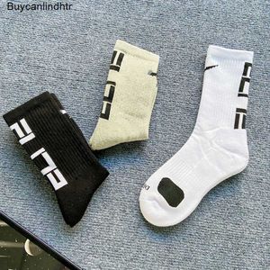 Modemärke Män bomull Running Crew Socks Middle Tube Casual Breattable Sports for Men and Women Soft Sock U0B9