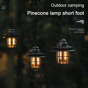 Lampade frontali Mini Lanterne sospese in metallo vintage Batteria Luce calda Lanterna da campo a LED Ricaricabile Tenda leggera Paesaggio da giardino Por Smt2I