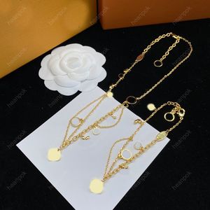 Designer Gold Bracelets Chians Necklace Jewelry Luxury Letter Pendant Flower love Bracelet For Women Men Accessories Bijoux With Box