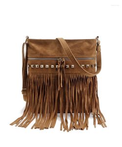 Kvällspåsar mode nitor tassel kvinnor hög kvalitet axel messenger designer damer handväskor crossbody bolsa feminina