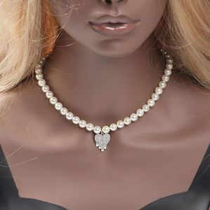 Iced Out Drip Heart Pearl Pendant Necklace Ladies 'Fashion Accessories Cubic Zirconia Simulated Diamonds Necklace