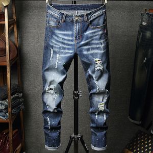 Мужские джинсы 2022, модные повседневные мужские прямые эластичные брюки в горошек, маленькие ножки, обтягивающие мужские джинсы с потертыми синими дырками, джинсовые брюки с приливом