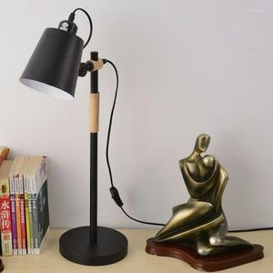 Lampade da tavolo Modern Simple Led Eye Reading Desk Lamp Nordic Creative Office Work Studio Light Bedroom Home Bedside