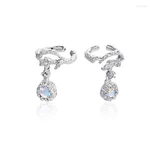 Schienali Orecchini Fashion Metal Lava Clip irregolare per donna Ragazza Squisita pietra di luna senza piercing Accessori per orecchie con gancio trafitto