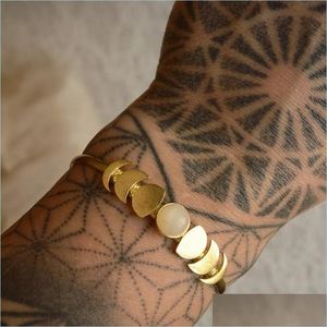 Bangle Bangle Gold Color Moon Fase Design Armband för kvinna Retro Moonstone Hand Ring Vintage Simple Accessories Smycken Bröllop P DH0JI