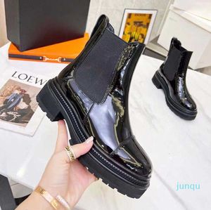 Luxury Boots Designer Women's Platform Stylish M￥ngsidig Casual Ankle Boots Elastic Chelsea Outdoor Desert Fallwinter Size Hxi8