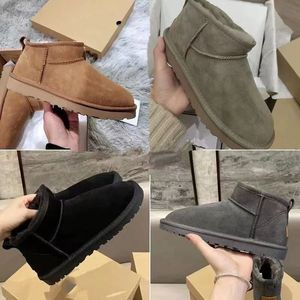 U5854 Hot Snow Boot Warm Designer Boots Suede Shoes Classical Short Mini Women Håll varma man kvinnor plysch casual kastanj Sheepskin Grey Uggitys