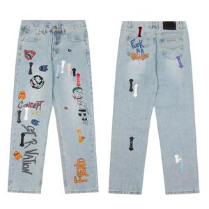 Jeans firmati jeans da uomo Jeans lunghi dritti Zipper Fly Pantaloni leggeri Slim Fit Distressed Hip Hop Denim Cool Abbigliamento maschile Pantaloni Hiphop lavati nero pantalone blu bianco