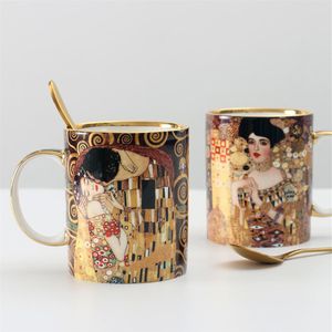 KLIMT KISS Porcelian Mubs Cups z łyżką Gustav Klimt Bone China China Birthday Birthday Present Office Drinkware 220224247H