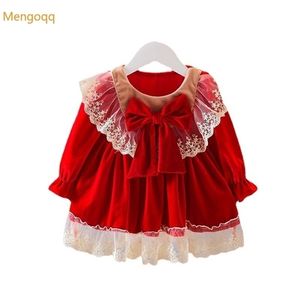 Mädchen Kleider Kinder Baby Mädchen Lolita Prinzessin Langarm Flauschigen Samt Geburtstag Knielanges Spitzenkleid Kleinkind Kinder Kleidung 6M4Y 221107