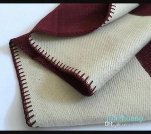 Письмо кашемирная одеяло имитация мягкая шерстяная шарф шарф Портативный теплый клетчатый диван -диван -кровать вязаный бросок розовый накид