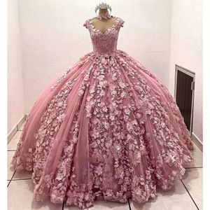 Blekrosa hög hals quinceanera klänningar mössa ärm spets blomma mexikansk 3d blommor söta 15 klänningar puffy kjol vestidos 16 anos