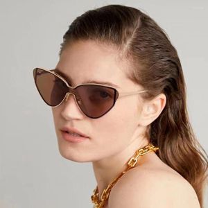 Sunglasses High-Quality Designer Triangle Women Butterfly Holographic Rainbow Lens Sun Glasses UV400 Shades Eyewear