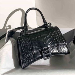 Bolsas outlet 2022 Novo Sling portátil Mensageiro de ombro único Crocodilo Bag Bag Mini Mini de couro feminino