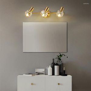 Lámparas de pared, candelabro de espejo de cristal nórdico moderno, lámpara de armario de baño de dormitorio Simple de lujo dorado, accesorios de iluminación de tocador de Metal