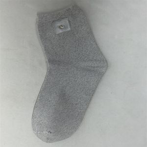 4pcs pair Yeni İletken Çorap Terapisi Masajı Elektrot çorapları Onlarca ağrı kesici ve yama ve tel ile ayak bileği ayağında EMS için