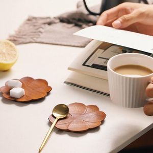 Tapetes de mesa Coasters de madeira Placemats Chinese Chinese resistente a calor Tapete de chá de chá de café Ponta de capa vermelha Isolamento de sândalo