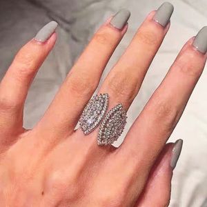 2022 Yeni Trend Gümüş Renk Sektörü Ayarlanabilir Yüzük Kadın Moda Takı Düğün Nişan Yüzüğü için Bling Diamond ile