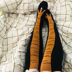 Skarpetki Zabawne śmieszne kreskówki Cosplay Chicken Leg Socks Thin Women Wysoka elastyczność bawełna kurczak stóp palca uda wysoka skarpetek dla kobiet T221102