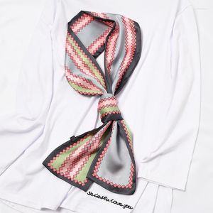 Halsdukar kvinnor mode hals halsduk ljus design bandeau silk bandana hårband slipsar