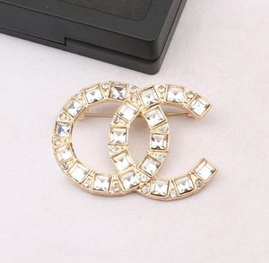 23ss 2color Korean Luxury Brand Designer Double Letter Brooches Small Sweet Wind Brooch Suit Pin Crystal Fashion Jewelry Accessorie Wedding Party