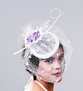 Nakrycia głowy ślubne Fancy Flower Mesh Hats Hats Białe zasłony Fedora Wedding Fascynator Kobiety Zamężne Akcesoria do włosów netto MD16022