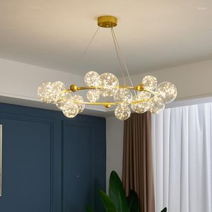 Lustres criativos modernos nórdicos LED candelabro iluminação jantar sala de estar bola de vidro pendurado lâmpada quarto lobby redondo ouro preto luminária