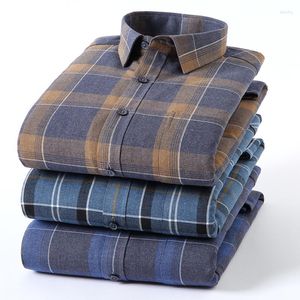 Men's Casual Shirts Fleece Thick Men Down Warm Shirt Korean Style Slim Fashion Plaid Long Sleeve Striped Thermal High Quality Plus Velvet