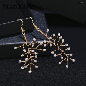 Kolczyki Dangle Mankuu moda ręcznie robiona 14 -karatowa wypełniona złotem drut barokowa naturalna perła słodkowodna z 925 srebrnym hakiem na uszach dla kobiet