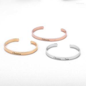 Bangle Zciti Nom personnalisé Bracelet Bracelet Cadeaux en acier inoxydable pour les hommes Graves Bangles Bijoux de la mode 2022