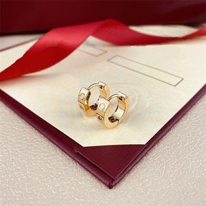 Big Hoops ￶rh￤ngen Diamond Luxury ￶rh￤ngen Designer f￶r kvinnor Crystal Small Gold Hoop ￶rh￤nge rostfritt st￥l smycken smycken br￶llopspresent