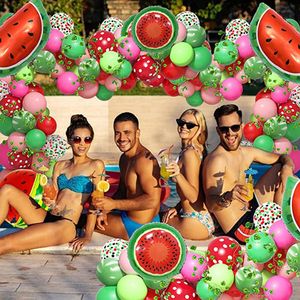 Julfest levererar Hawaiian dekoration ballongpaket vattenmelon ballongkedja set f￶delsedagsbakgrund