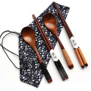 Bestecke Sets japanischer Stil Holzfleisch -Wasser -Set tragbarer Bestecklöffel Stäbchengeschirr Chinesische Lebensmittel Sushi Drop Deli DHZUO