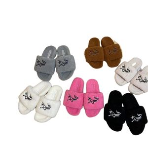 Slippers slides warm soft designer shoes animal print sandals women's luxury indoor shoes furry platform shoes winter brand flip flops fur outdoor leather bottom