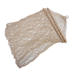 Hammocks Rede de corda de algodão branco pendurado na varanda ou em uma praia