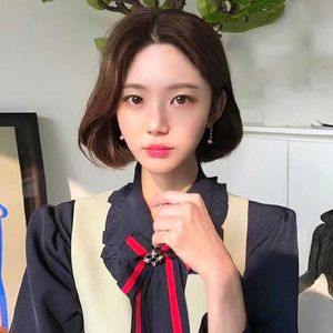 Hair Lace Wigs peruca a onda encaracolada Cabe￧a coreana ombro GTH Cabelo curto